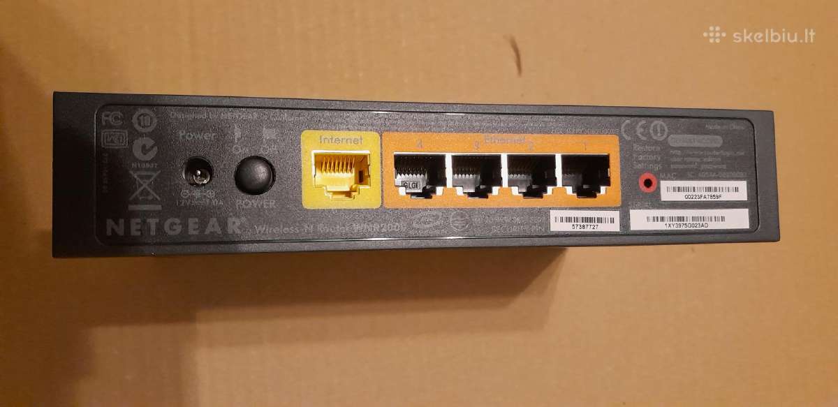 Bevieliai WiFi ir ethernet maršrutizatoriai - nuotraukos Nr. 32
