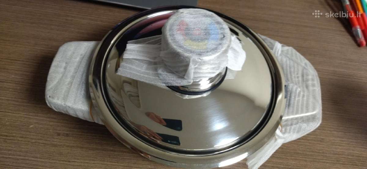 Puodas su ilga rankena ir puodas tradicinis 1,6 l.