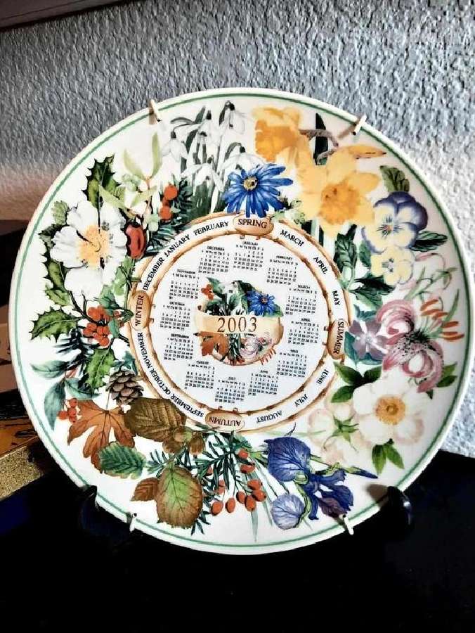 Wedgwood porceliano lekste