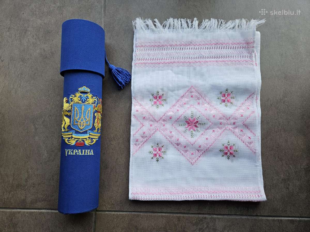 Ukrainiečių rankų darbo vyshyvanka staltiesė - nuotraukos Nr. 2