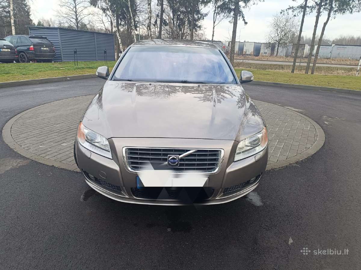 Volvo S80