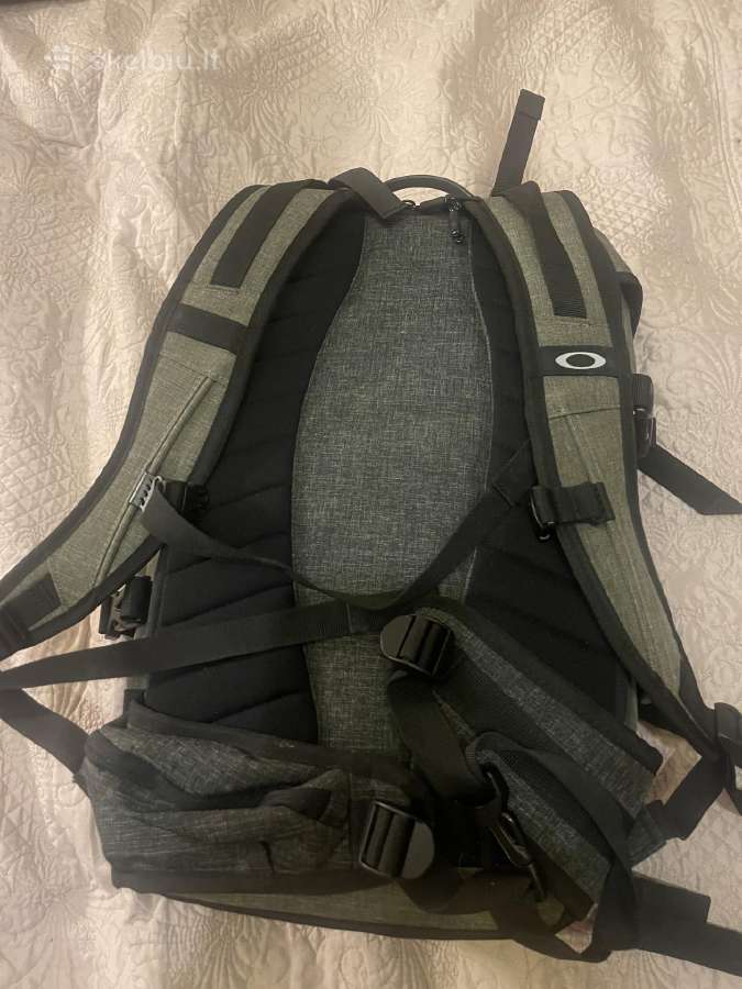 Oakley kuprinė - nuotraukos Nr. 3