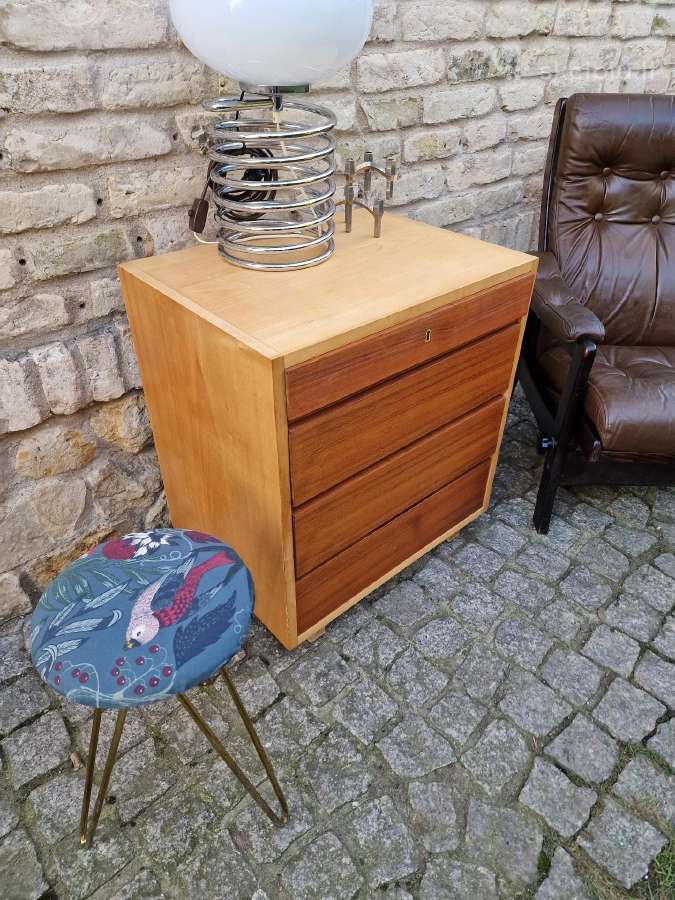 Vintažinė mid century tikmedžio/uosio komodėlė. - nuotraukos Nr. 18