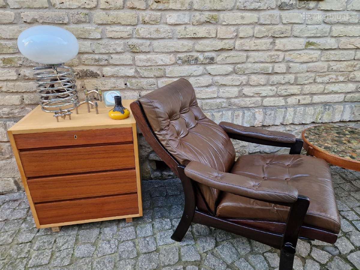 Vintažinė mid century tikmedžio/uosio komodėlė. - nuotraukos Nr. 28