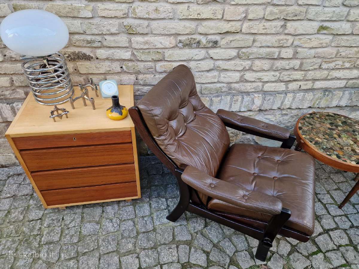 Vintažinė mid century tikmedžio/uosio komodėlė. - nuotraukos Nr. 29