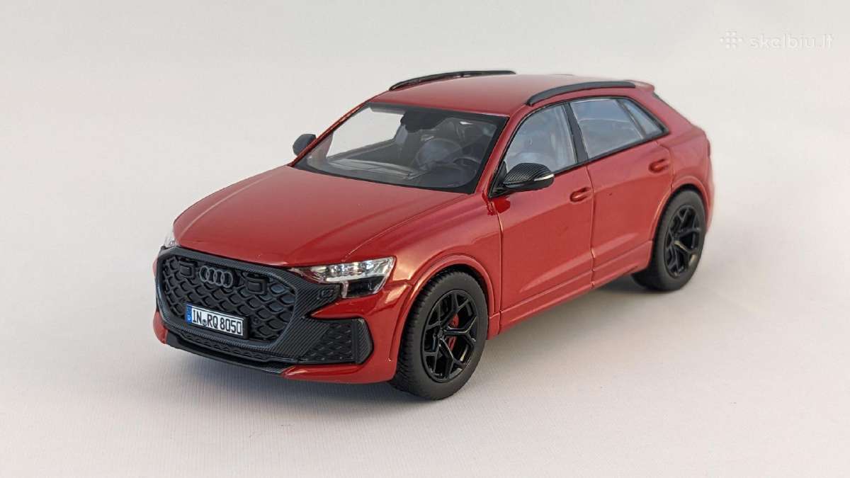 1/43 modeliukai Audi Q8 Mk1 2024 RS