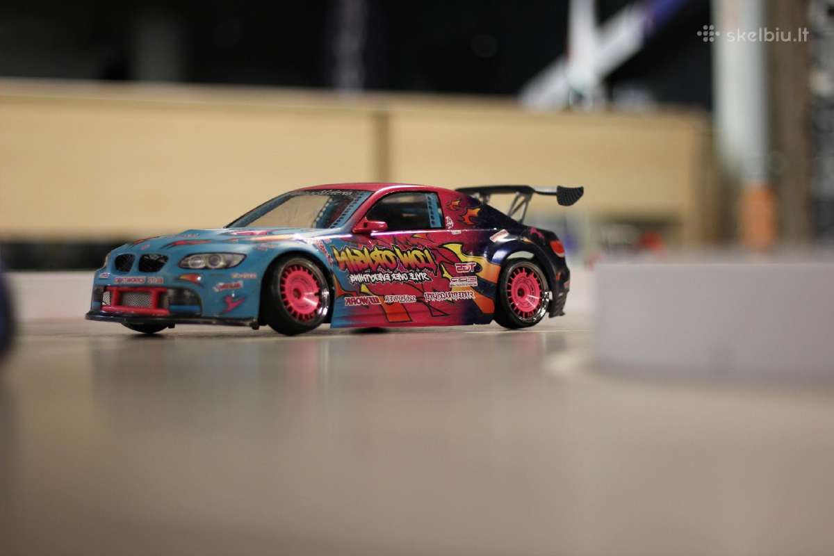 Pasivažinėjimas drift trasoje su RC drift modeliu - nuotraukos Nr. 3