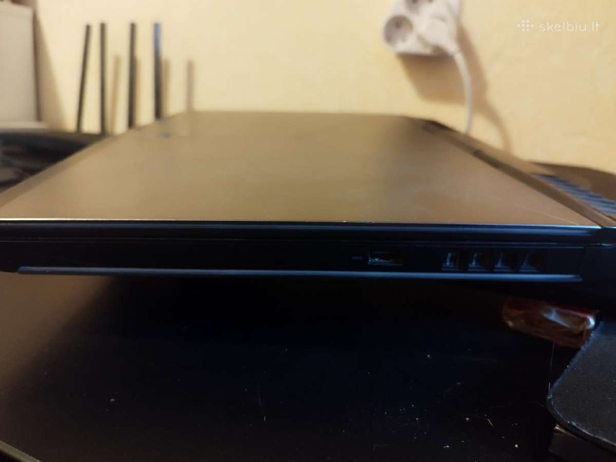 Alienware 15r3 - nuotraukos Nr. 2