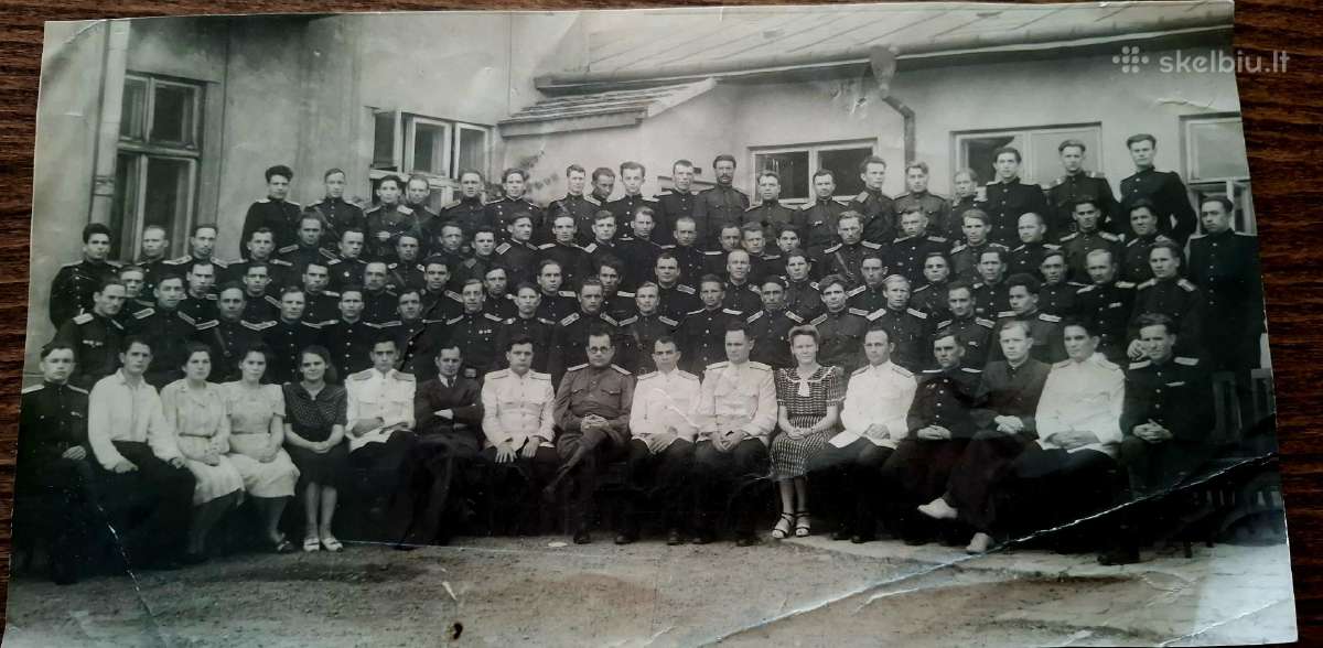 Nuotrauka milicijos mokyklos baigimo 1957m.