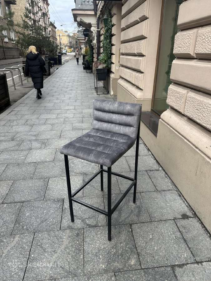 Parduodamos baro kėdės