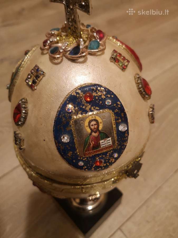 Dekoruotas stručio kiaušinis