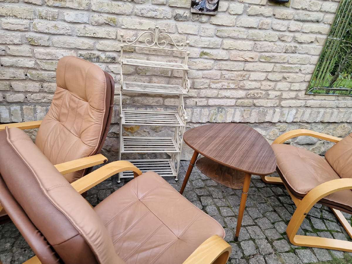 Vintažiniai mid century trikojai kavos staliukai - nuotraukos Nr. 16