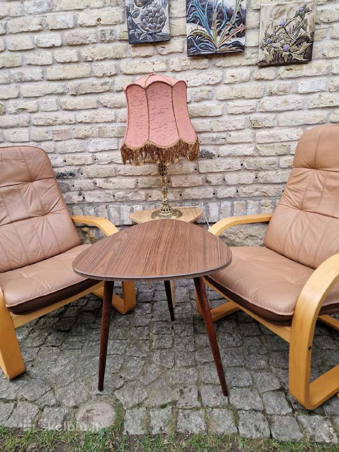Vintažiniai mid century trikojai kavos staliukai - nuotraukos Nr. 18