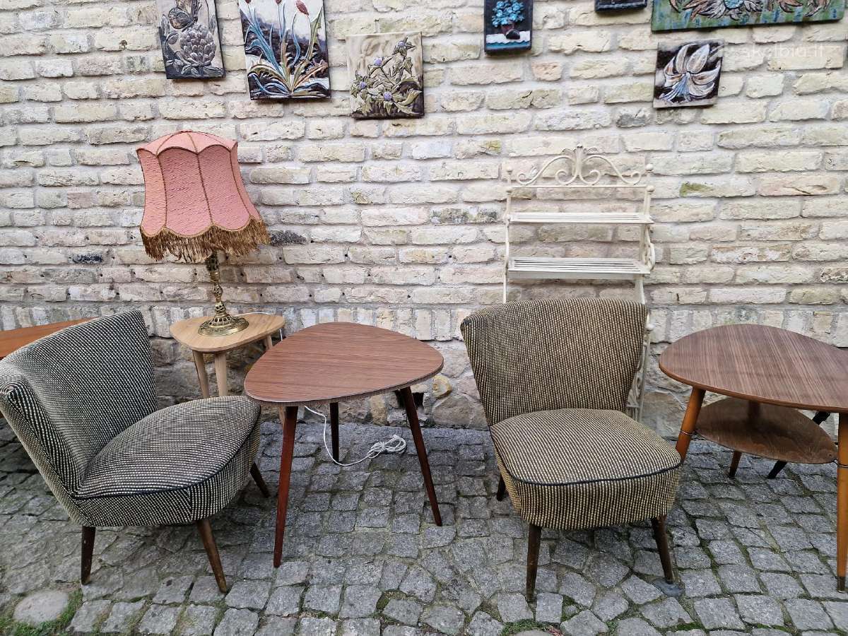 Vintažiniai mid century trikojai kavos staliukai - nuotraukos Nr. 25