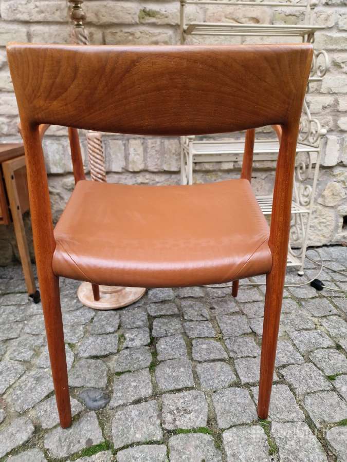 Vintažinis mid century autorinis tikmedžio fotelis - nuotraukos Nr. 12