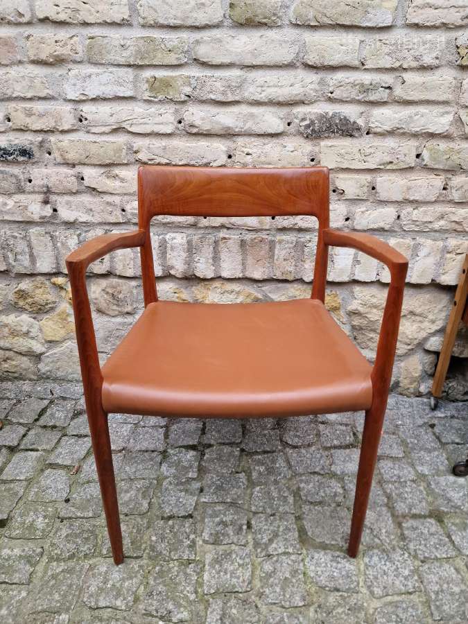 Vintažinis mid century autorinis tikmedžio fotelis - nuotraukos Nr. 26