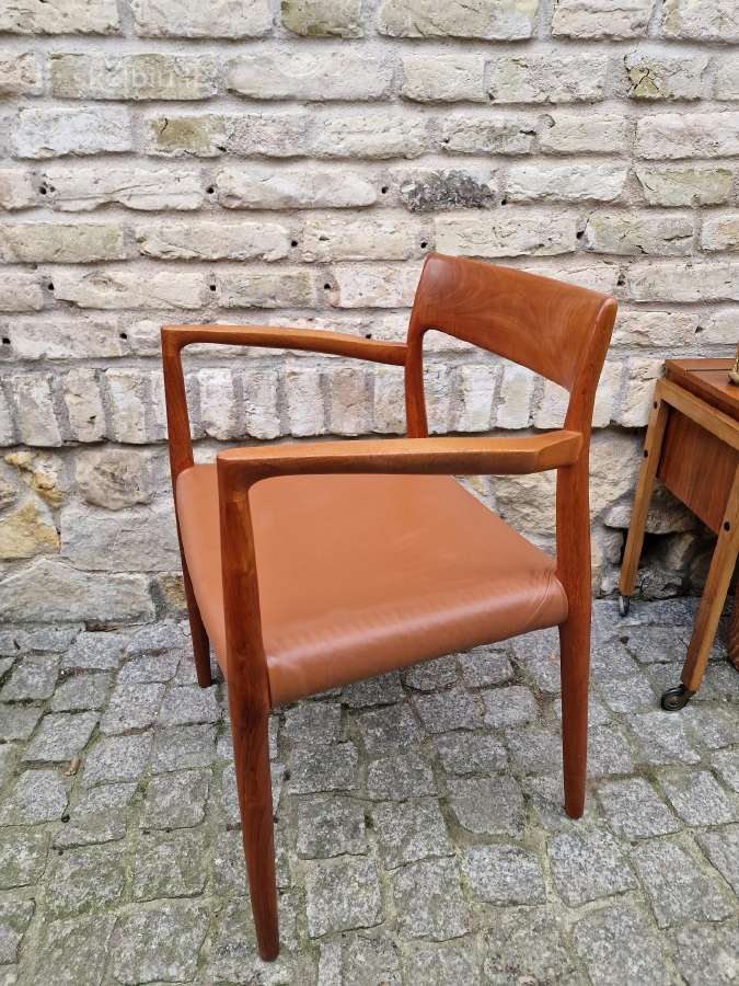 Vintažinis mid century autorinis tikmedžio fotelis - nuotraukos Nr. 27