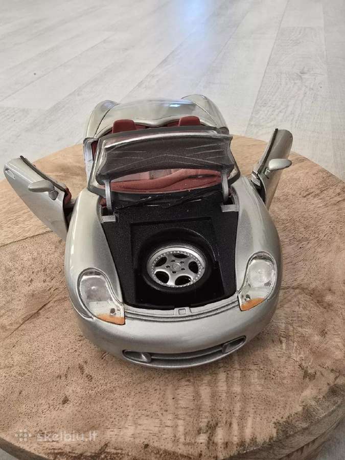 Porsche Boxster 986 modeliukas metalinis 1:18 - nuotraukos Nr. 3