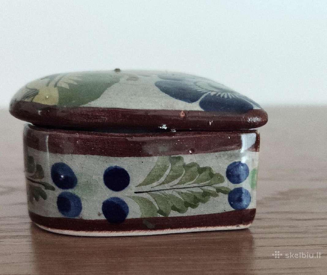 Keramikinė glazūruota dėžutė širdelės formos - nuotraukos Nr. 7