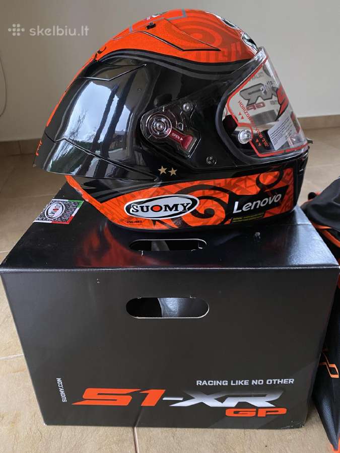 Naudotas,originalus Suomy S1-xr Gp šalmas,s dydis