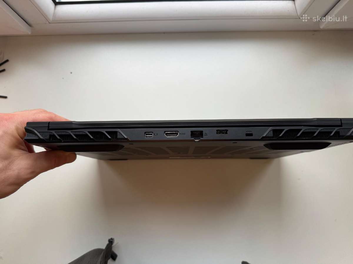 Parduodu galingą Falcon Northwest Tlx – i9-14900h - nuotraukos Nr. 8