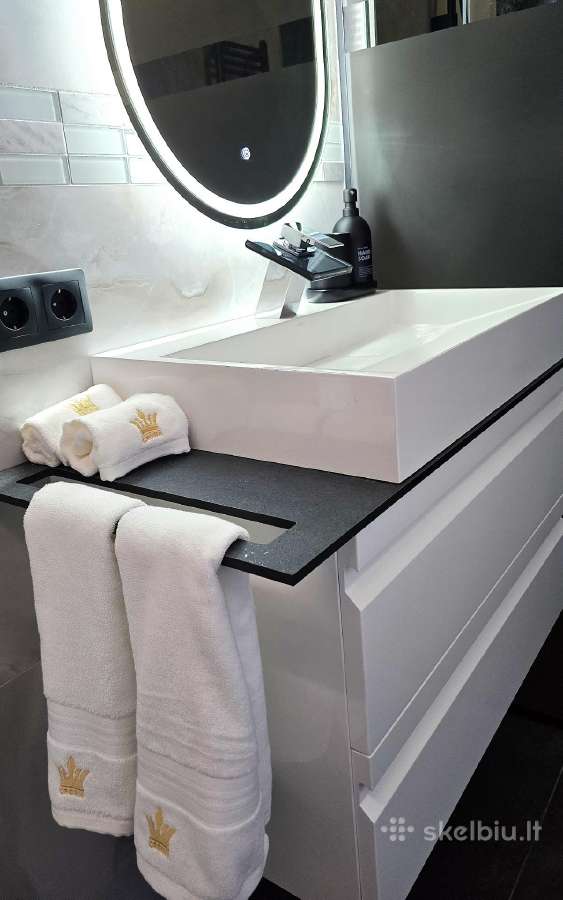 Apartamentai su jacuzzi. Savarankiška registracija - nuotraukos Nr. 17