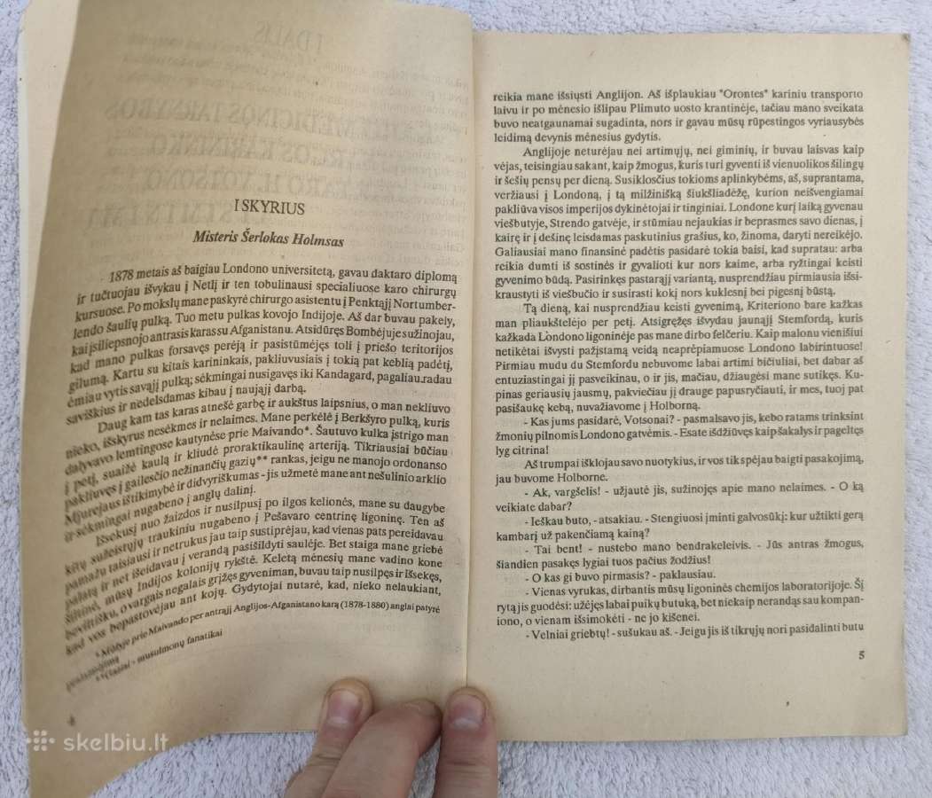 Artūras Konanas Doilis "Raudonu ant balto" - nuotraukos Nr. 6