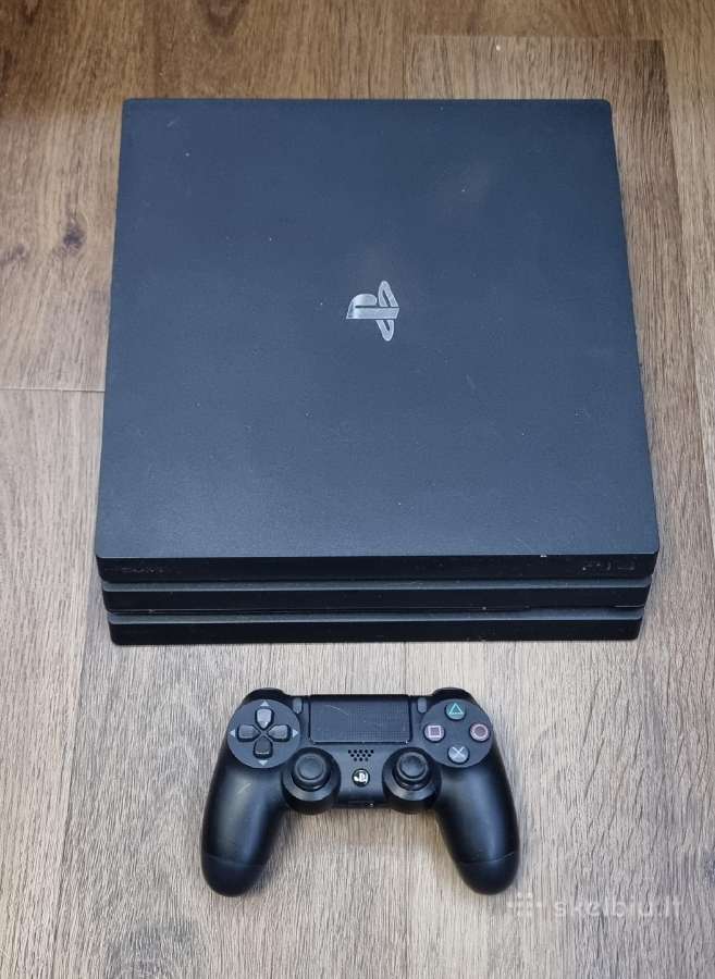 Playstation 4 pro cuh 7216b