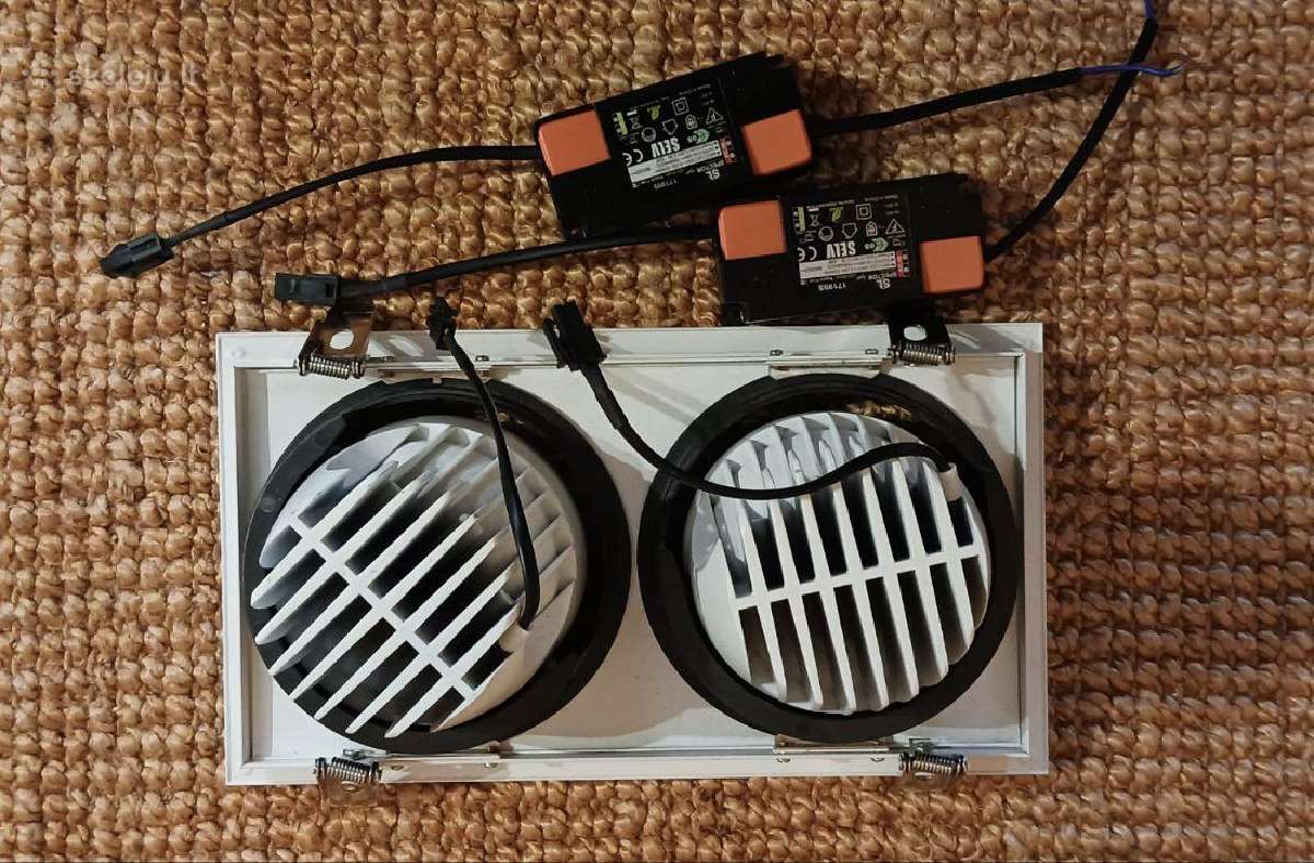 Įmontuojamas taškinis šviestuvas 2x30w - nuotraukos Nr. 4