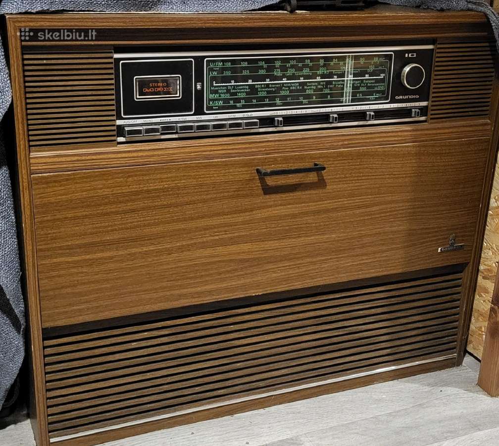 Retas senovinis Grundig stereo su patefonu