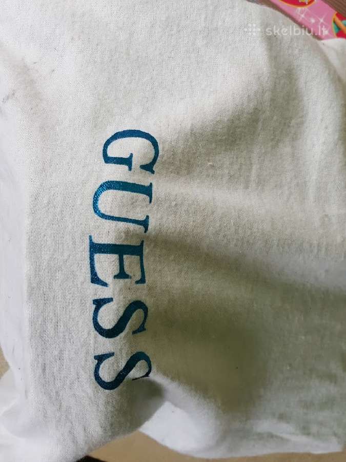 Naturalios odos Guess ilgaauliai - nuotraukos Nr. 5
