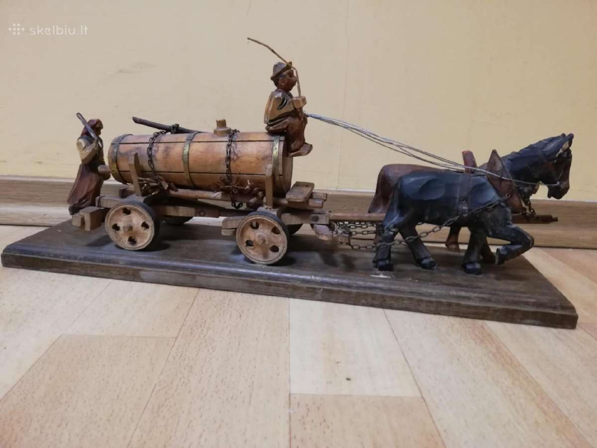 Senas medinukas.austria 1924 Horse Drawn Wagon