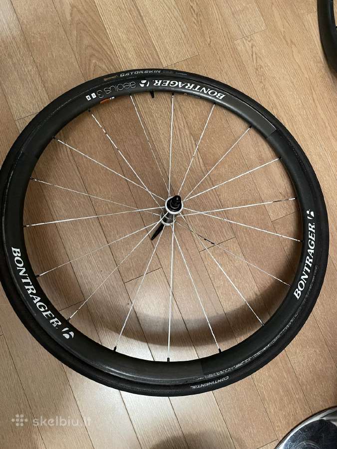 Bontrager Aeolus 3 Karboniniai Ratai
