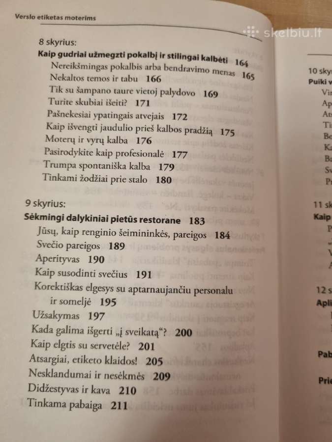 Verslo etiketas moterims - nuotraukos Nr. 6