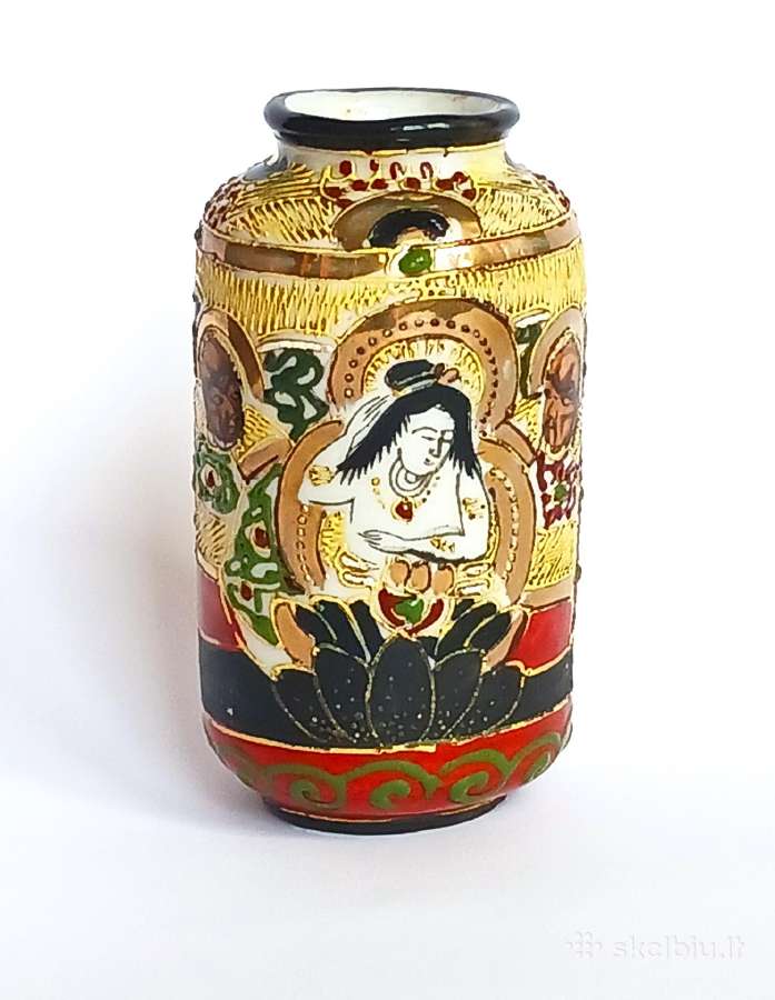 Porcelianas maža vaza Satsuma Japonija 1930 m.