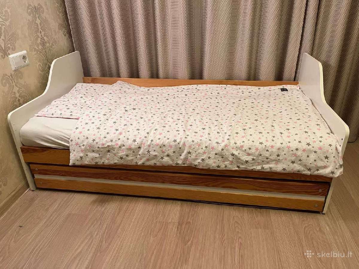 Parduodama vaikiška lova 160x80 su čiužiniu