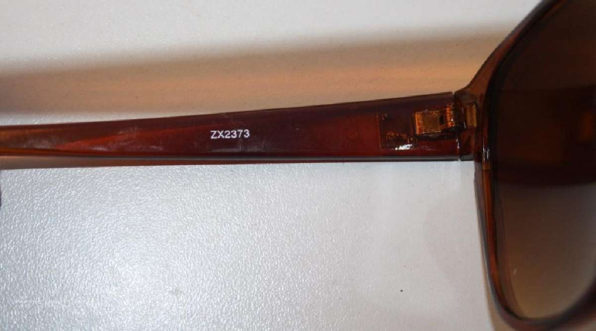 Dior. Akiniai nuo saules. - nuotraukos Nr. 7