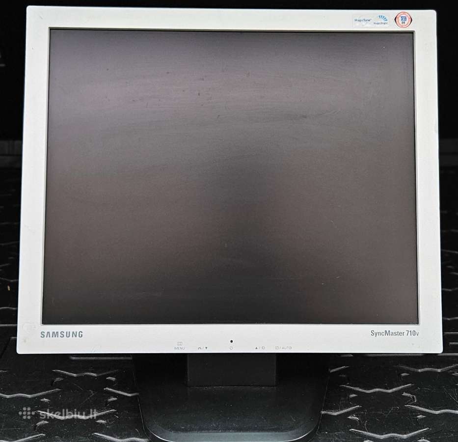 Samsung 710v Matinis 17''