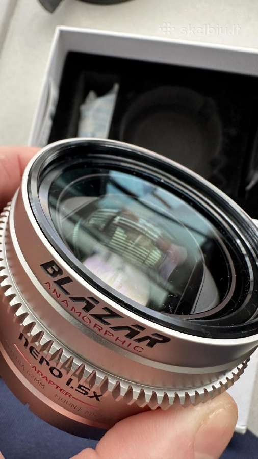 Blazar nero 1.5x anamorphic adapter