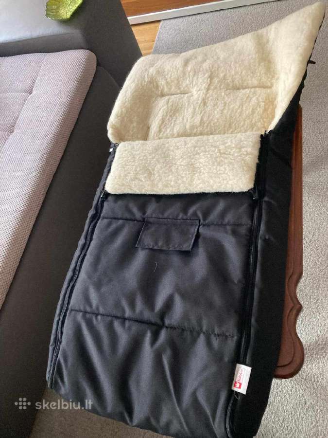 Beveik nauji vokeliai 2 vnt. vieneto kaina 40 eurų