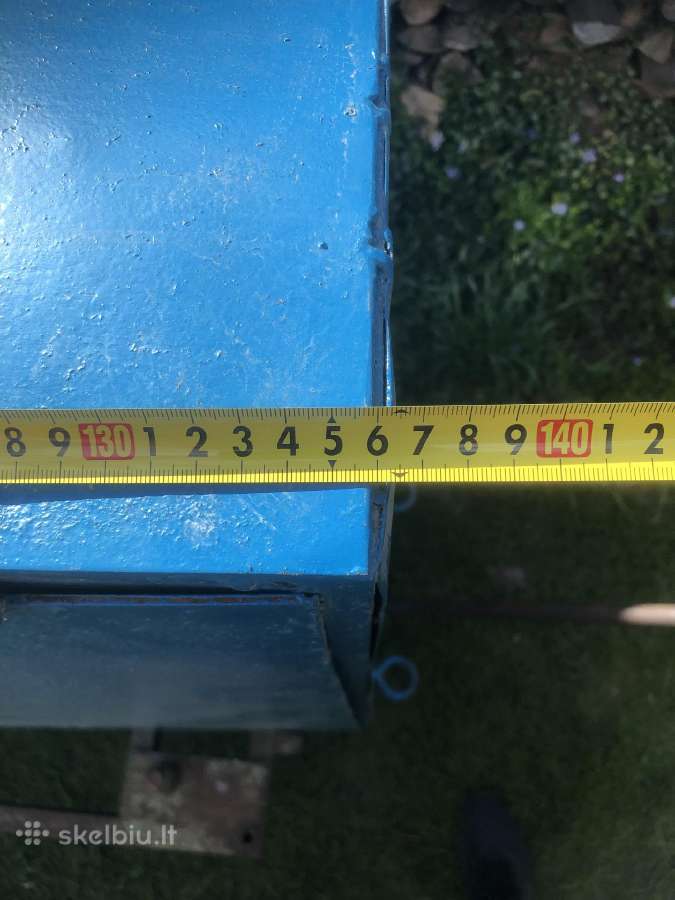 Metaline spinta - nuotraukos Nr. 3