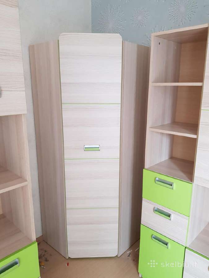 Jaunuolio baldų komplektas