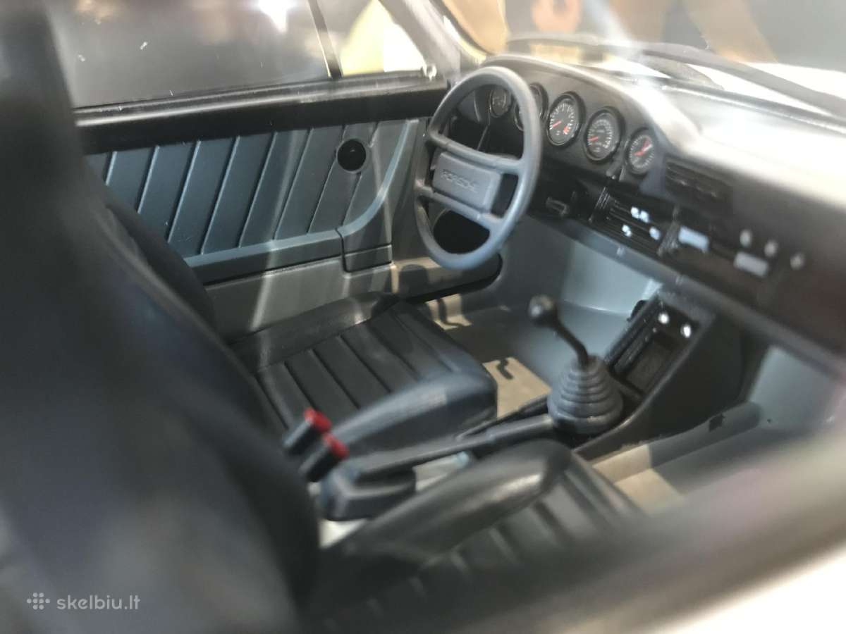 Porsche 911 Carrera Coupe 3.2 - nuotraukos Nr. 6