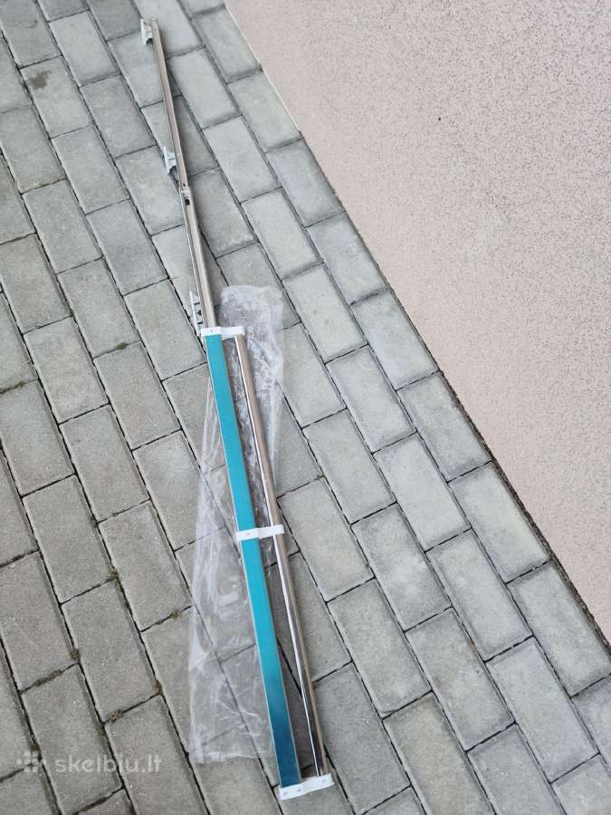 Ištraukiamas rūbų bėgelis