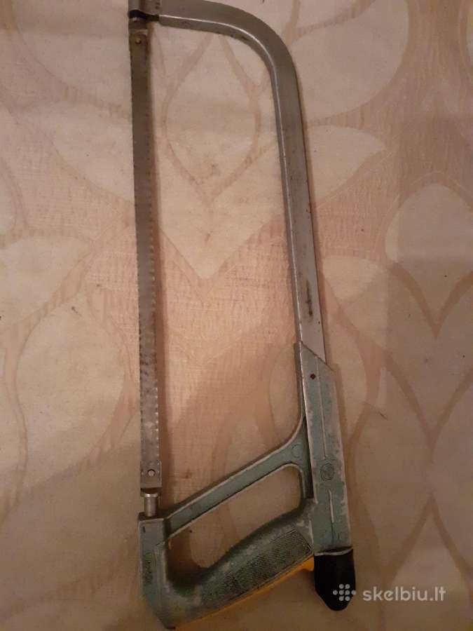 Lankinis pjūklas su kokybės ženklu.