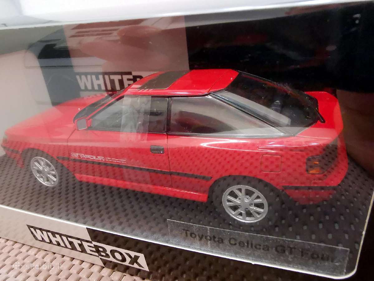 1:24 Įvairių automobilių modeliai - nuotraukos Nr. 35
