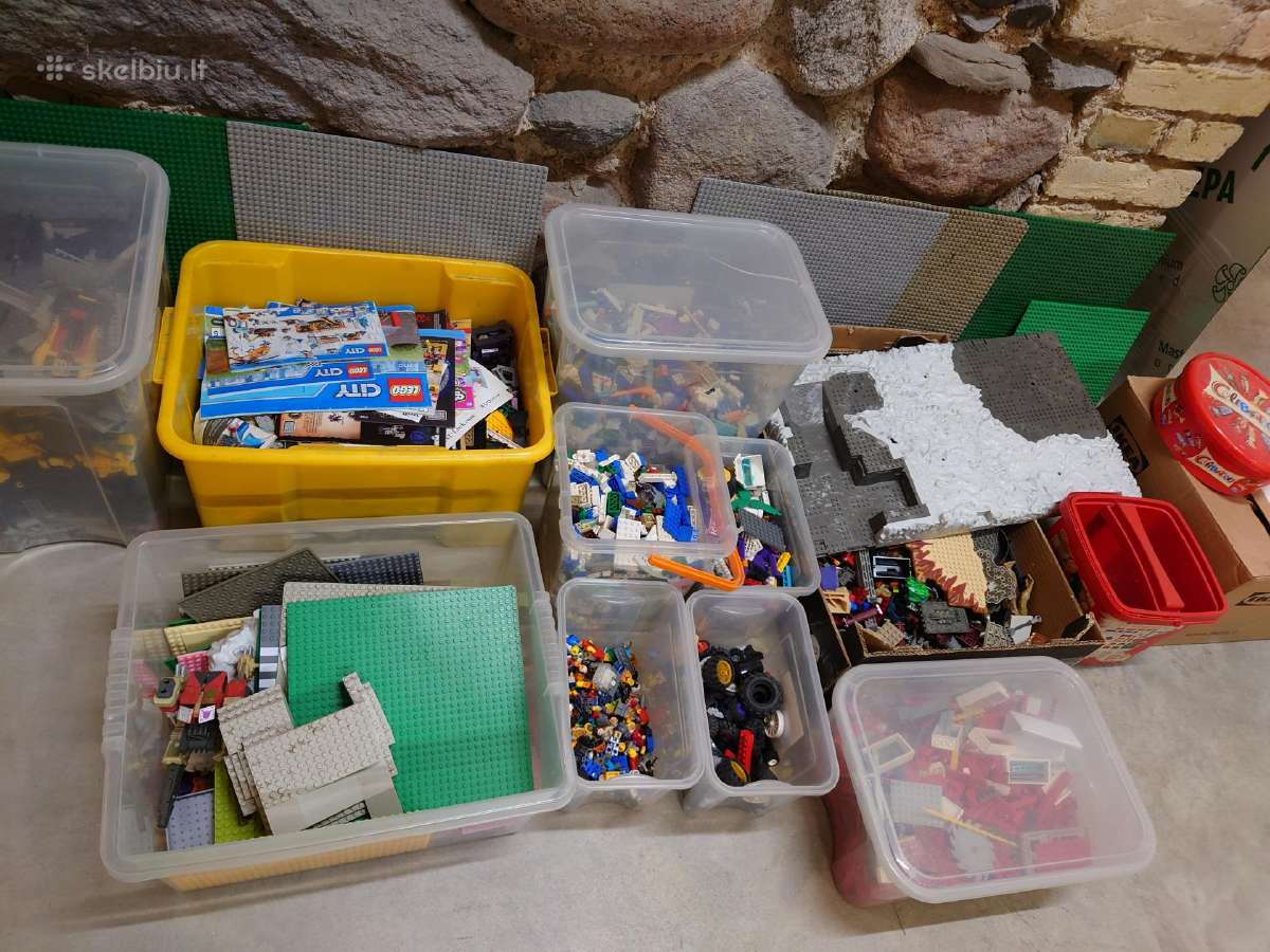 Daugybė Lego 45.6kg, arba 10€/kg