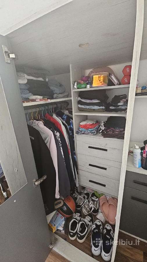Dviaukštė lova su apačioje esančiu stalu - nuotraukos Nr. 3