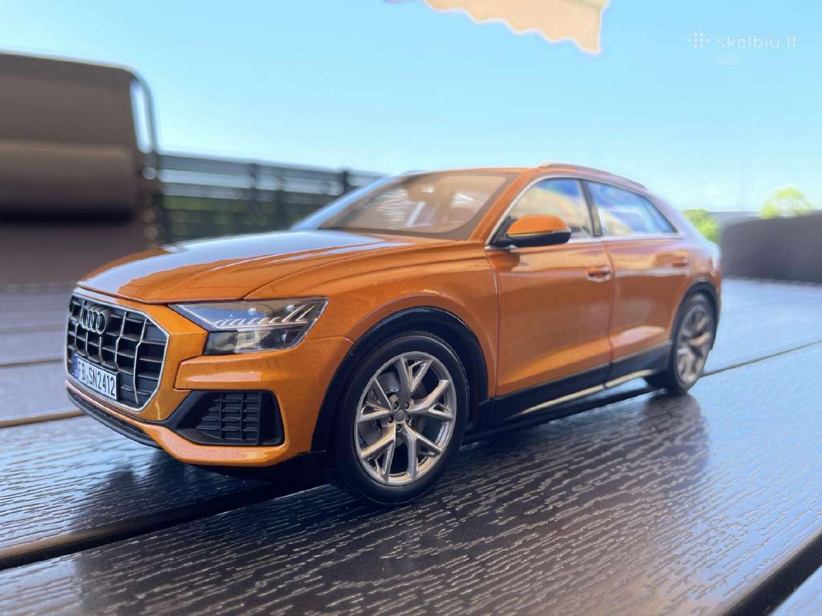 188371 Audi Q8, orange 1:18 kolekcinis modelis - nuotraukos Nr. 3