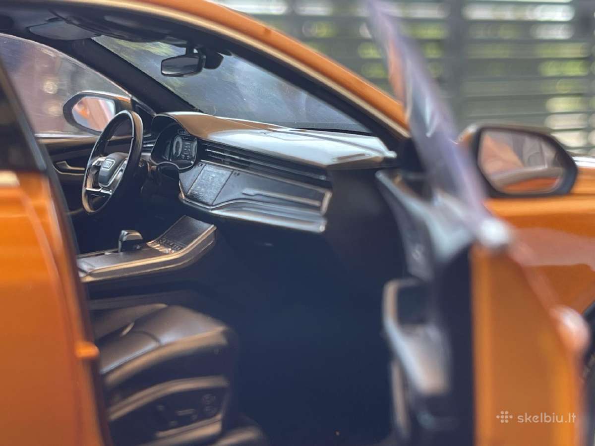 188371 Audi Q8, orange 1:18 kolekcinis modelis - nuotraukos Nr. 7